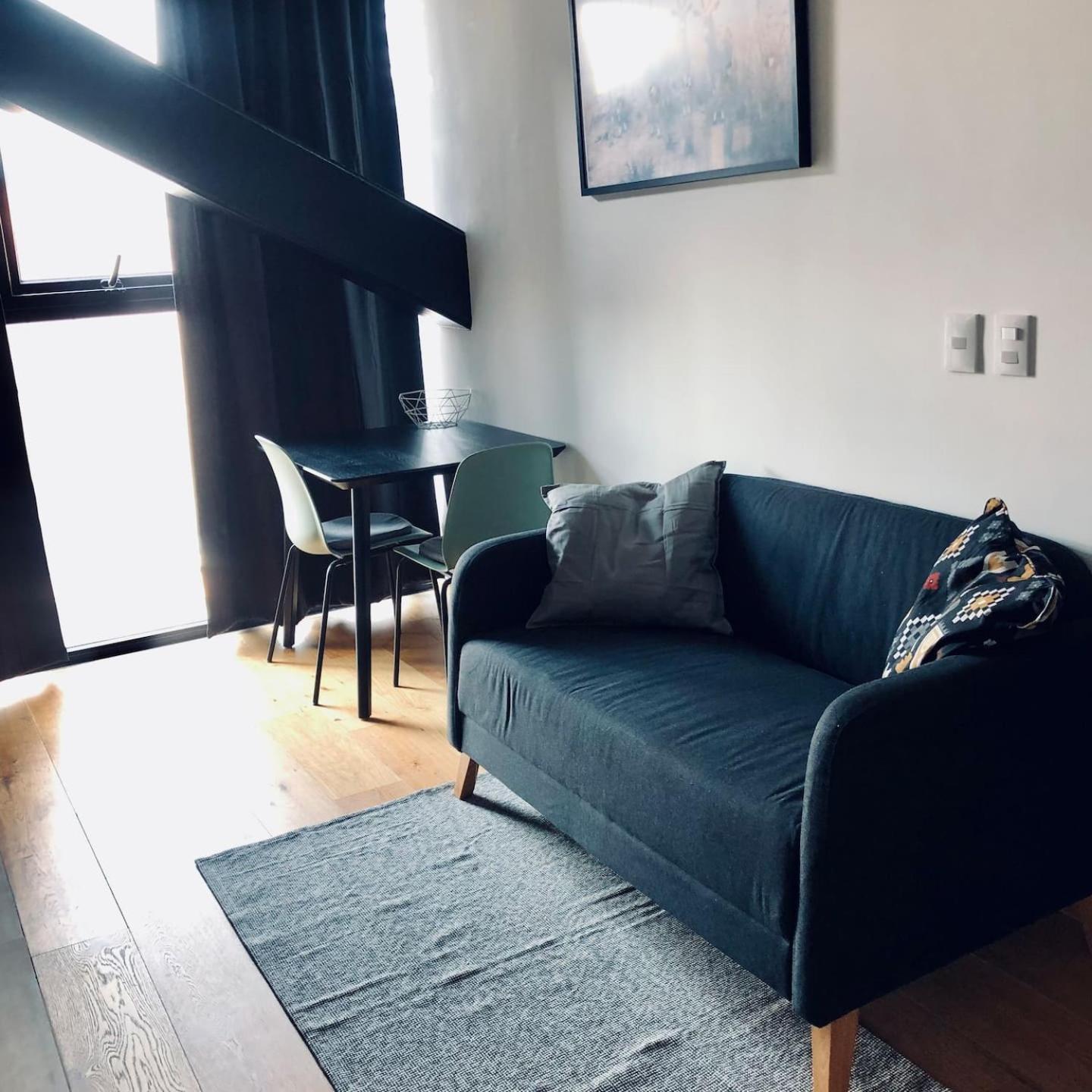 Loft In The Heart Of *